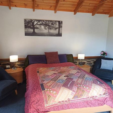 Highroost Bed & Breakfast Accomodation - Rural Escape Red Creek Exterior foto